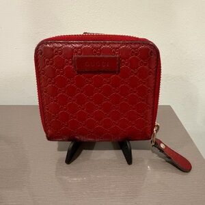 Gucci Embossed Red Leather Wallet